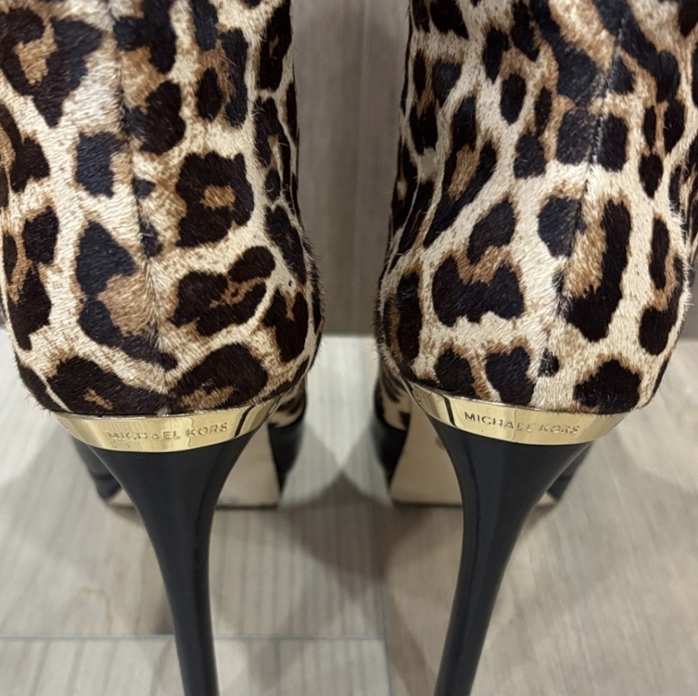 Michael Kors Haya Platform Stilleto Zipper Leopard Printed Hair-Calf Bootie 9.5 - Picture 5 of 11